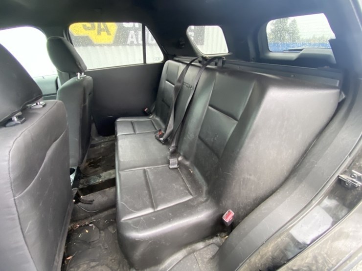 2014-ford-explorer-image-25