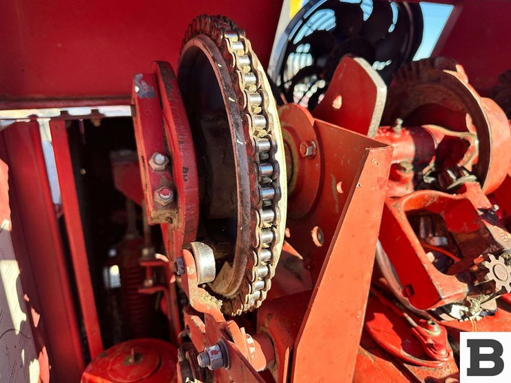 case-ih-8555-image-14