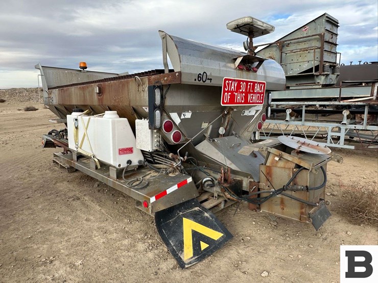 monroe-00012745-snow-and-ice-sander-box---kennewick,-wa-image-2