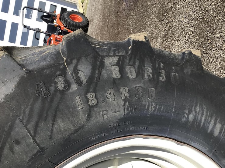 new-holland-8970-image-24