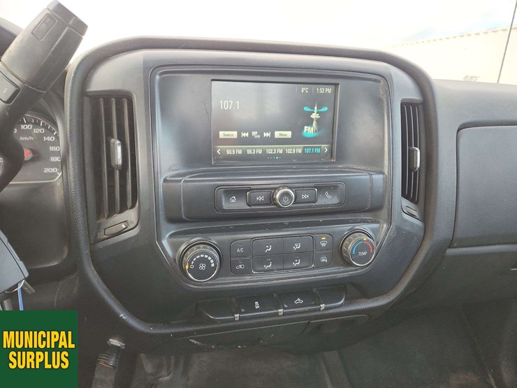 2016-chevrolet-silverado-1500-image-13