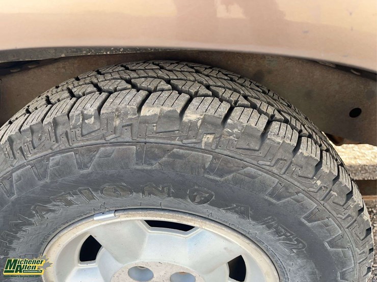 2002-chevrolet-s10-image-9