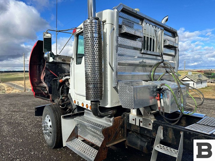 2000-kenworth-t800-image-35