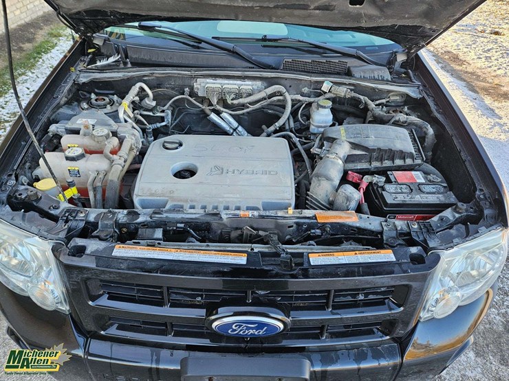 2012-ford-escape-hybrid-image-17