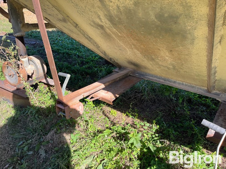 1952-shop-built-trailer-image-19