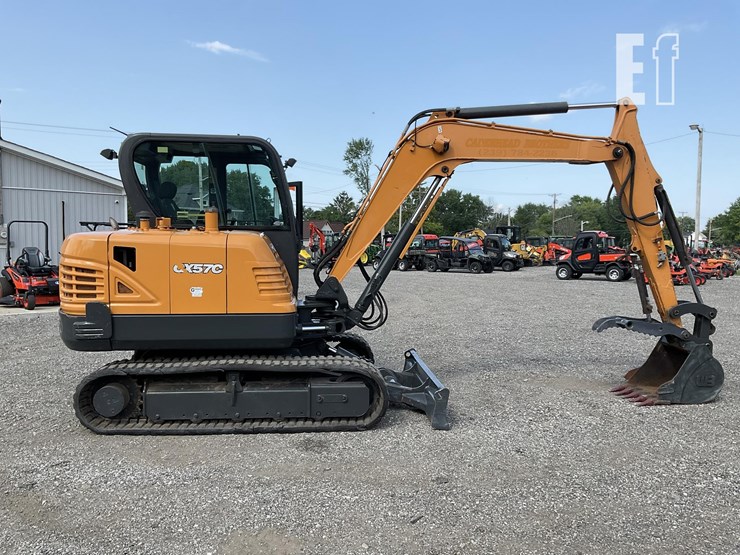 2018-case-cx57c-image-6