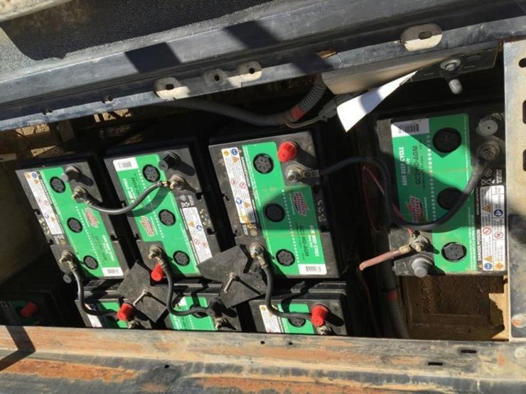 club-car-2-passenger-utility-cart,-image-6