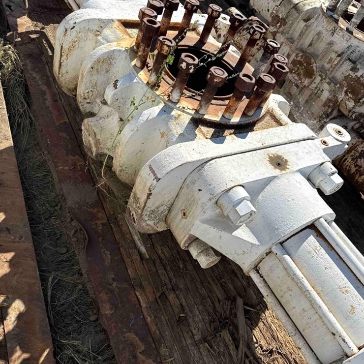 13 5/8 Single Ram BOP