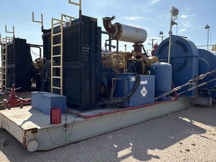 2011-caterpillar-3512-image-7