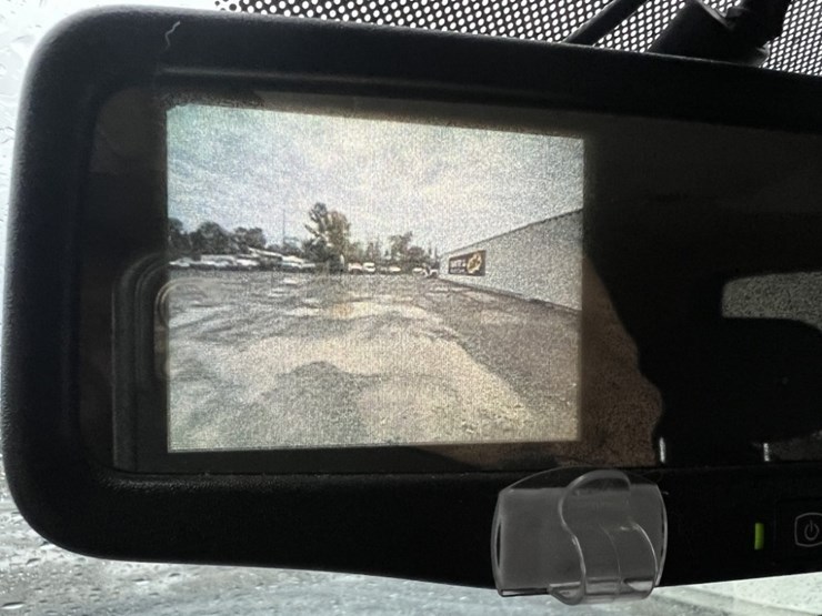 2014-chevrolet-tahoe-image-31