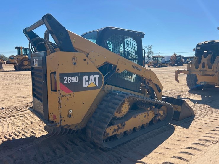 2015-caterpillar-289d-image-4