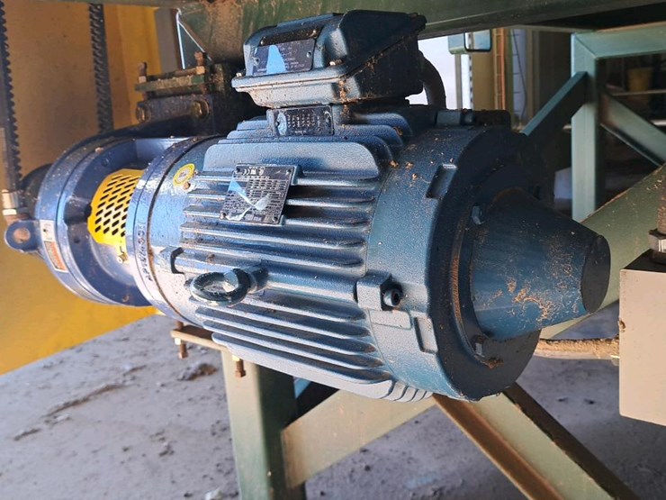 #140-•-cleereman-rollcases-image-15