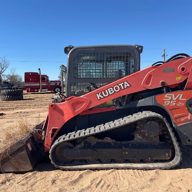 2019 KUBOTA SVL95-2S