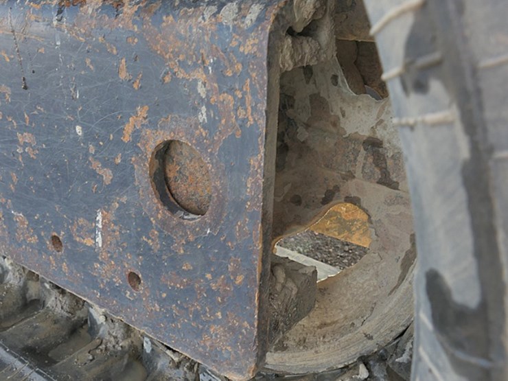 2017-kubota-kx080-image-26