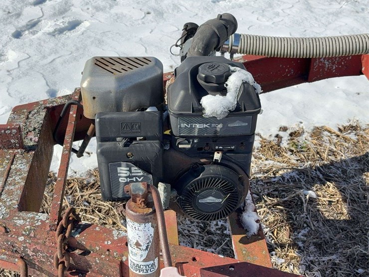 1000-gallon-poly-fertilizer-tank-image-3