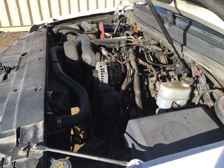 2007-chevrolet-tahoe-image-11