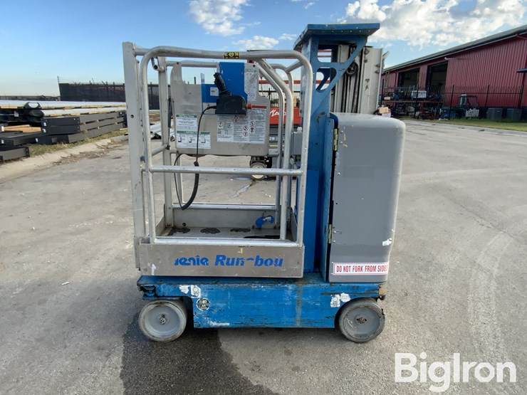 2009-genie-gr12-image-4