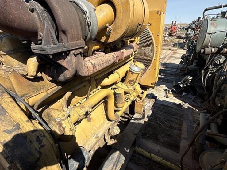 caterpillar-d353-image-6