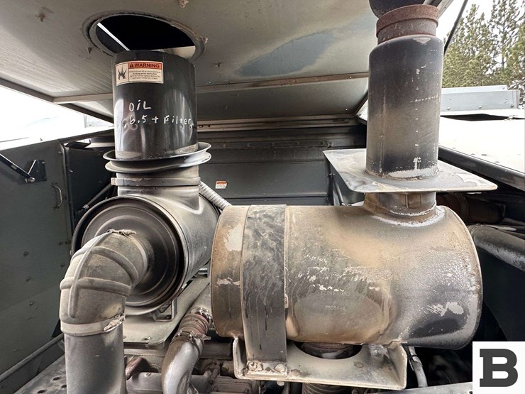 2008-gleaner-r75-image-57