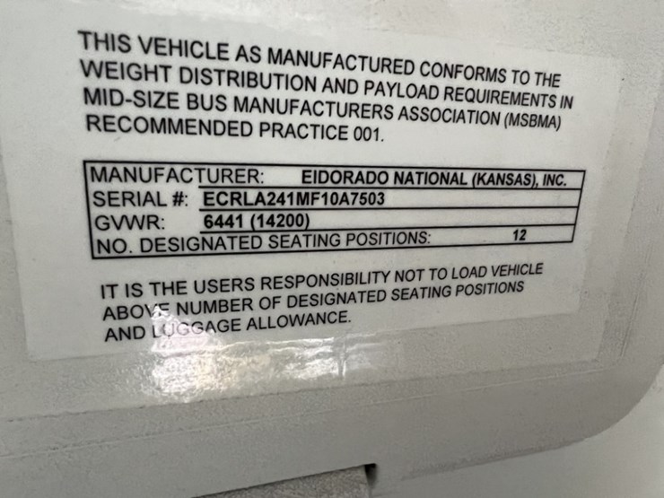 2016-chevrolet-express-paratransit-bus-image-24