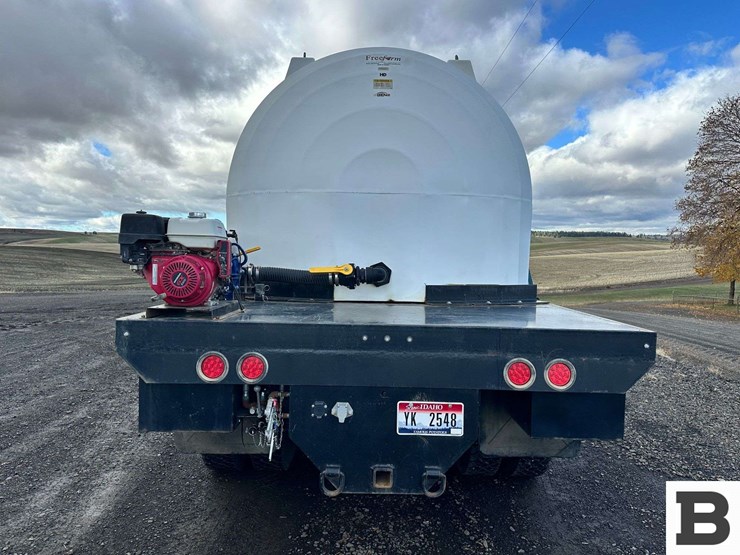 2008-peterbilt-386-image-4