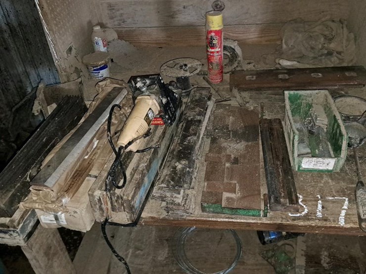 #317-•-chipper-knives-and-tools-image-3