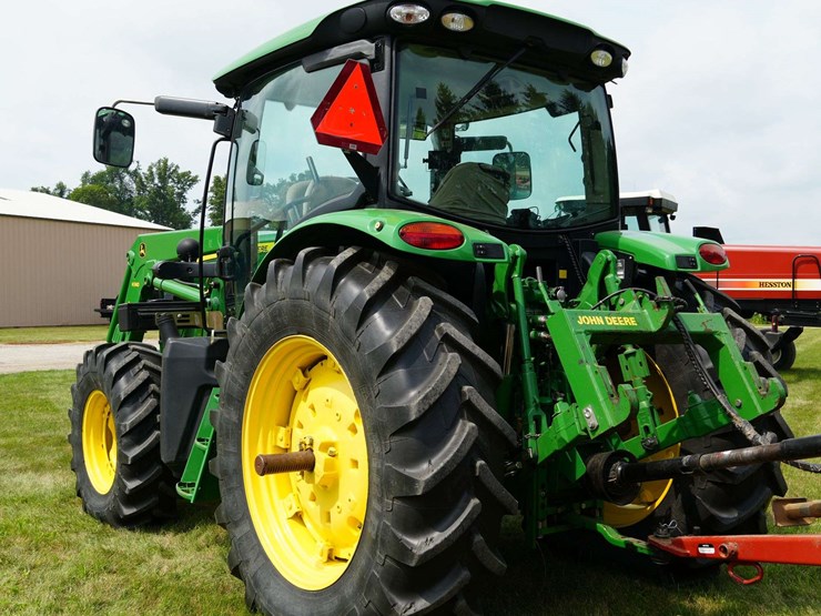 john-deere-6125r-image-7