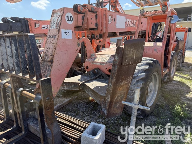 2013-sky-trak-10054-image-2