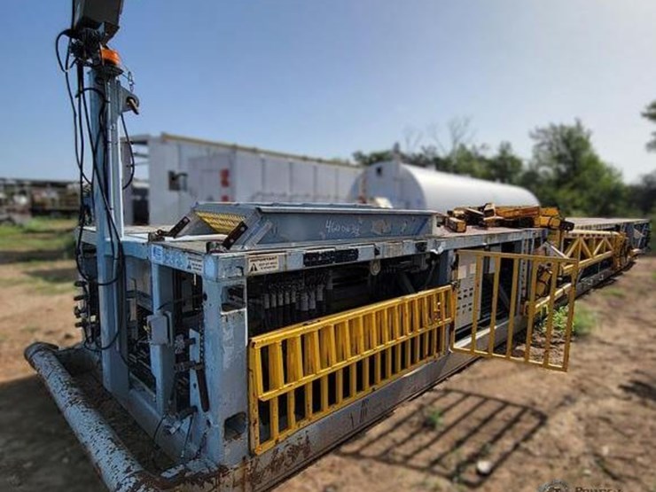 forum-pipe-wrangler-3500-hydraulic-cat-walk-image-1