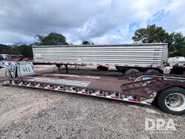 2006-travis-end-dump-image-19