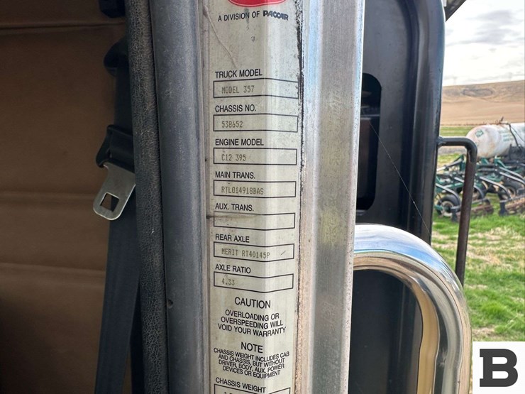 2000-peterbilt-grain-truck---lewiston,-id-image-73