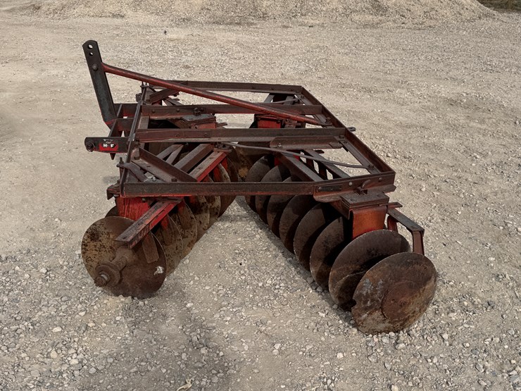 massey-ferguson-3-image-3