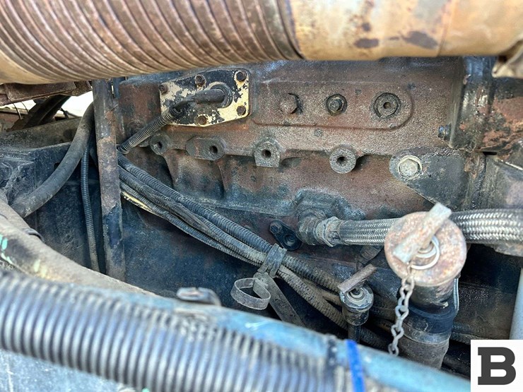 2000-kenworth-t800-image-23