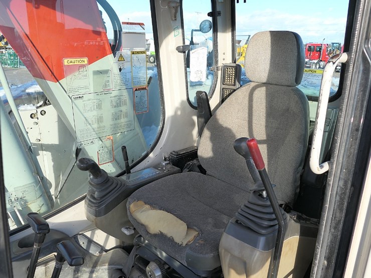 2010-link-belt-135a-hydraulic-excavator,-sn:hex7136,-erops,-qt-24''-bucket,-image-36