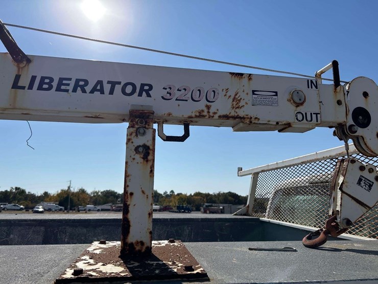 2015-ford-f350-image-22