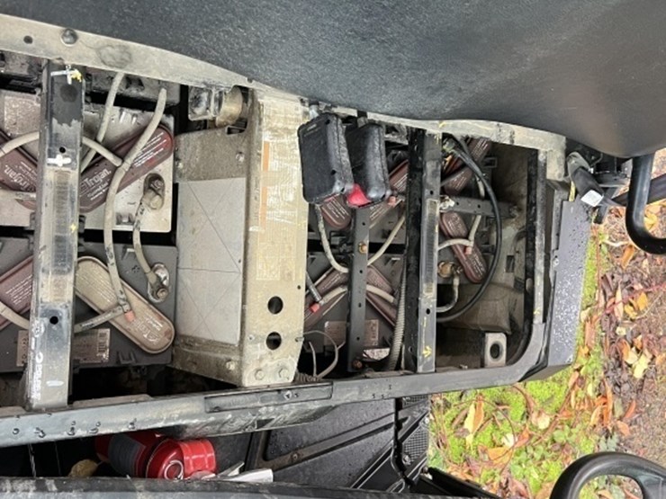 2010-polaris-ranger-ev-image-11