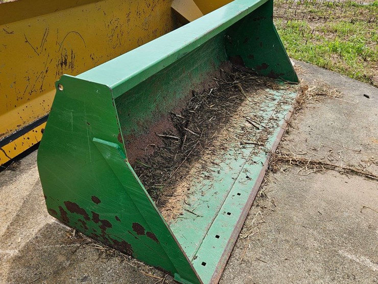 john-deere-6125r-image-49