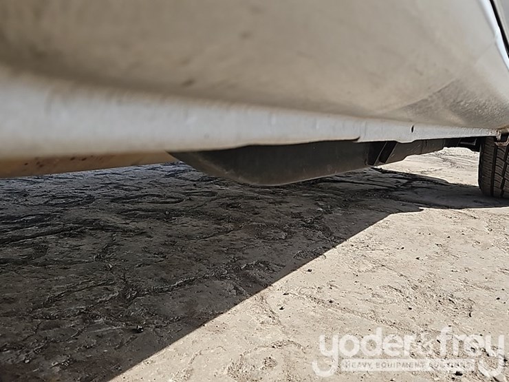 2016-nissan-frontier-image-9