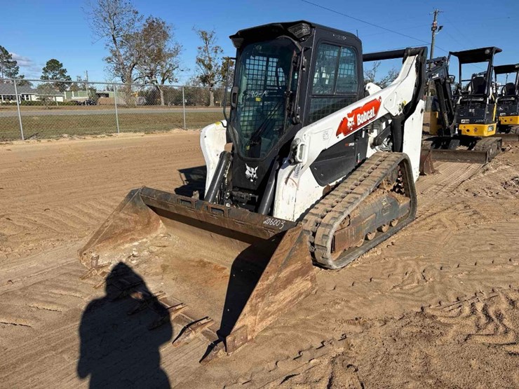 2024-bobcat-t76-image-8