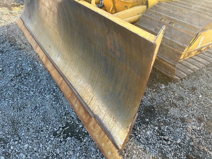 #32837-•-komatsu-39px-crawler-dozer-km10d130kka096648-image-30