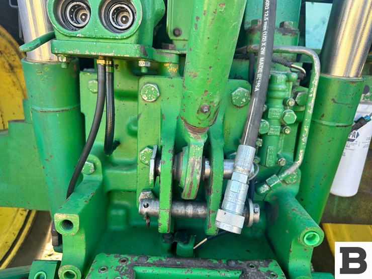 1993-john-deere-7600-image-38