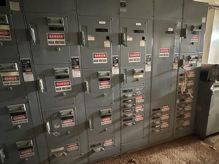 2011-caterpillar-3512-image-2