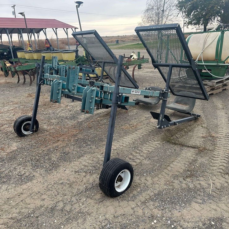 2 Row Transplanter - Othello, WA