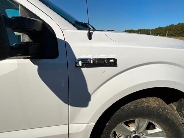 2019-ford-f150-xlt-image-13