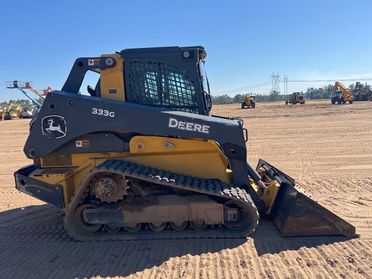 2020-deere-333g-image-5