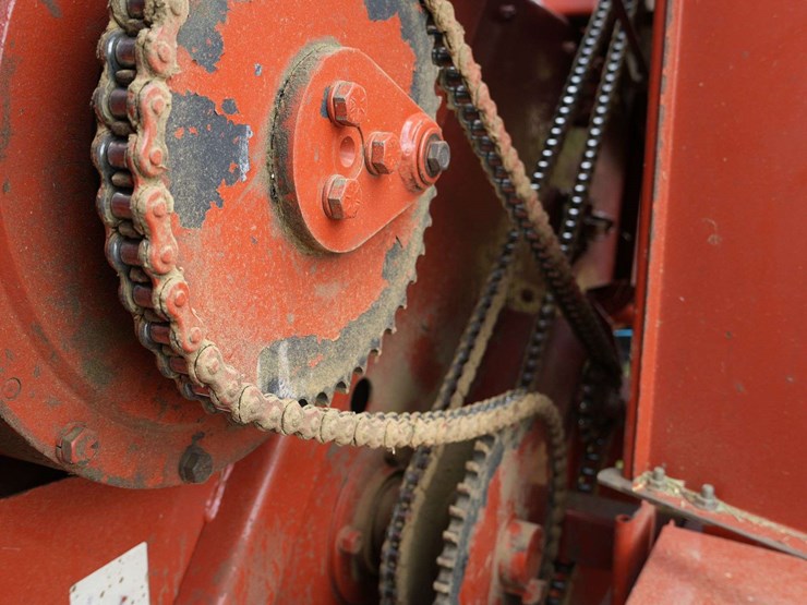 hesston-4590-image-23