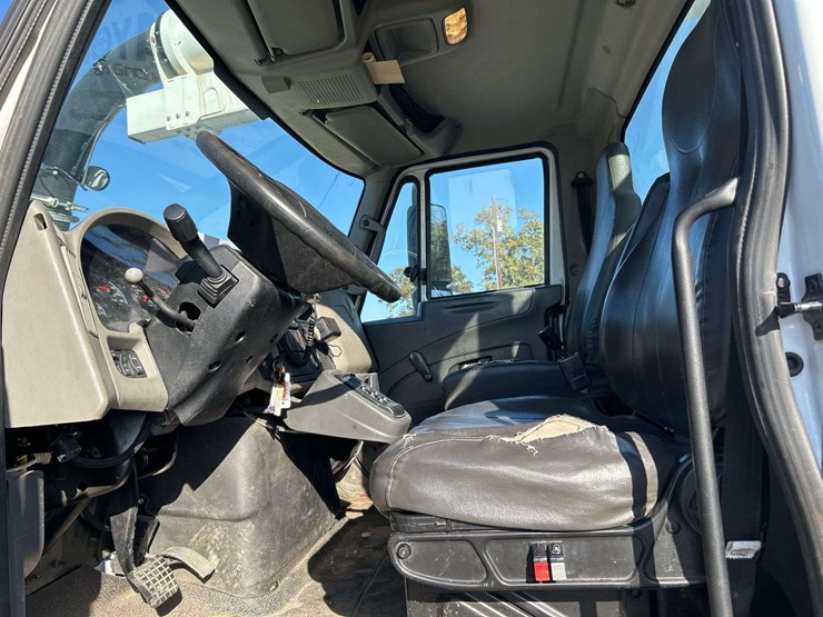 2012-international-workstar-7500-image-22