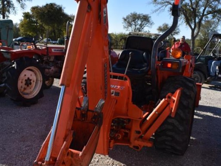 kubota-la463-image-4