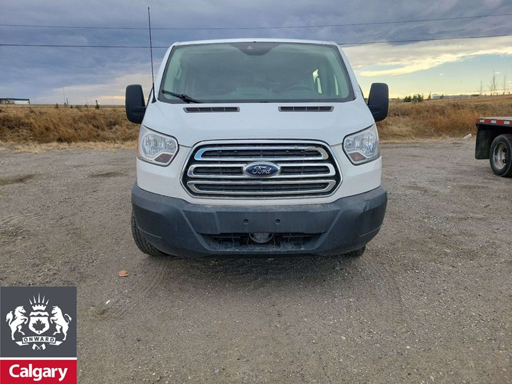 2017-ford-transit-image-7