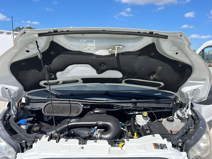 2017-ford-transit-image-7